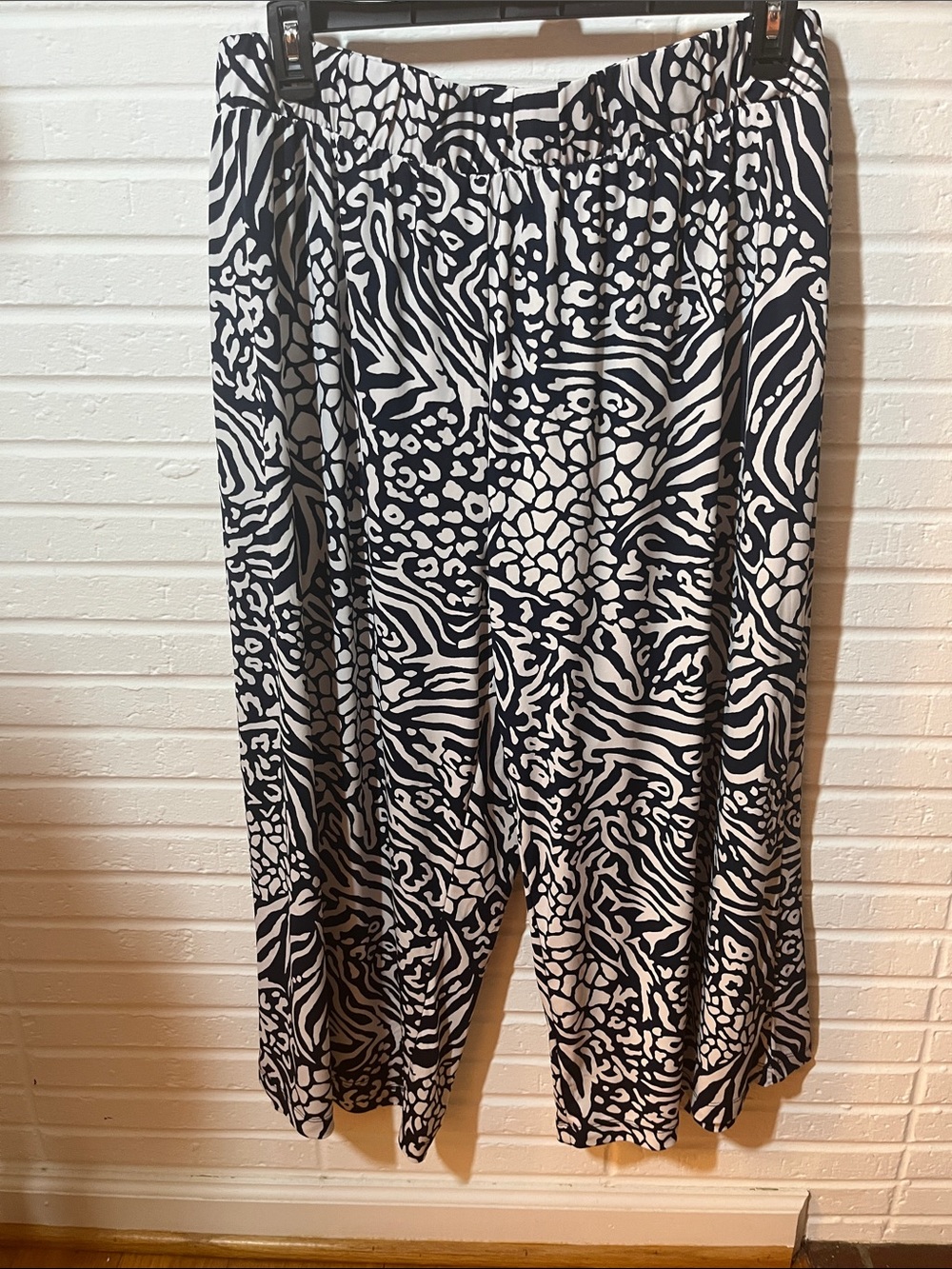 Navy Blue & White Animal Print Palazzo Pants